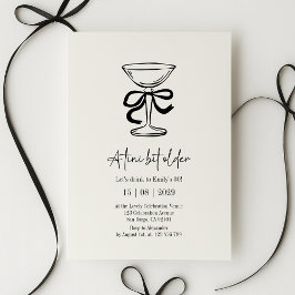 Invitación A tini bit older, Hand drawn birthday invitation