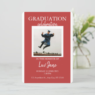 Invitación a una fiesta de graduación moderna con