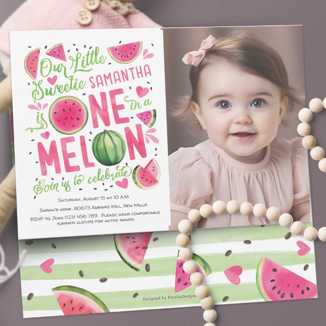 Invitación Adorable sandía rosa, verano lindo 1º cumpleaños (Summer Cute Pink Watercolor One In a Melon, Watercolor Themed Girl 1st Birthday Photo Invitation. )