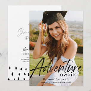 Invitación Adventure Awaits Photo Graduation Invitation