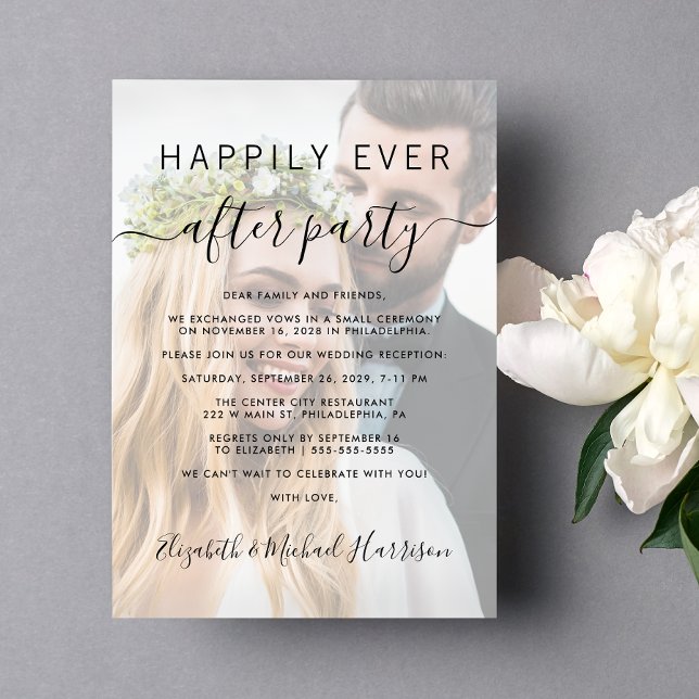 Invitación Afortunadamente después de la recepción de la boda (An chic Happily Ever After Party Invitation to set the tone for an unforgettable event)