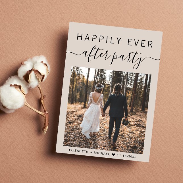 Invitación Afortunadamente después de la recepción de la boda (From private vows to a grand happily ever after party - celebrate with family and friends)