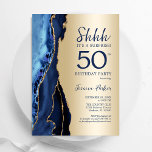 Invitación Agate azul de la marina de oro sorprende 50 años<br><div class="desc">La ágata azul marino y oro sorprende la invitación a la fiesta de cumpleaños número 50. Elegante diseño moderno con acuarela azul real agate mármol fondo geodésico, oro falso purpurina y letra de escritura tipográfica. La carta de invitación de moda es perfecta para una elegante celebración del cumpleaños de las...</div>