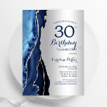 Invitación Agate azul de la marina de plata, cumpleaños 30<br><div class="desc">Invitación a la fiesta de cumpleaños número 30 de azul marino y plata. Elegante diseño moderno con acuarela azul real agate mármol fondo geodésico, plateado falso purpurina y tipografía tipo letra de guión. La carta de invitación de moda es perfecta para una elegante celebración del cumpleaños de las mujeres. Invitaciones...</div>