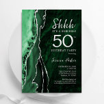 Invitación Agate de plata verde esmeralda sorprende 50 cumple<br><div class="desc">La cita verde esmeralda y plata sorprende la invitación a la fiesta de cumpleaños número 50. Elegante diseño moderno con fondo geodésico de mármol agate acuarela, letra falsa purpurina plateada y tipografía. La carta de invitación de moda es perfecta para una elegante celebración del cumpleaños de las mujeres. Invitaciones Zazzle...</div>