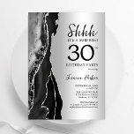 Invitación Agate negro plateado sorpresa 30 cumpleaños<br><div class="desc">Invitación a la fiesta de cumpleaños número 30 de la ágata negra y de plata. Diseño elegante y moderno con fondo de mármol de piedra de fondo geodésico, letra falsa purpurina plateada y tipografía. La carta de invitación de moda es perfecta para una elegante celebración del cumpleaños de las mujeres....</div>