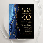 Invitación Agato de oro negro azul marino sorprende 40 cumple<br><div class="desc">La ágata azul marino, negro y dorado sorprende la invitación a la fiesta de cumpleaños número 40. Elegante diseño moderno con acuarela azul real agate mármol fondo geodésico, oro falso purpurina y letra de escritura tipográfica. La carta de invitación de moda es perfecta para una elegante celebración del cumpleaños de...</div>
