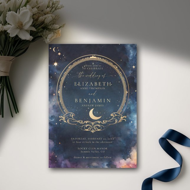 Invitación Agua Celestial Boda Elegante Azul de Medianoche (celestial wedding invitation elegant frame watercolor moon stars sky modern classic)