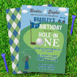 Invitación Agujero En Un Golf Primer Cumpleaños<br><div class="desc">Celebre con estilo con estas invitaciones de primer cumpleaños con temática de golf. Este diseño es fácil de personalizar con la redacción de su evento especial y sus invitados estarán encantados cuando reciban estas fabulosas invitaciones.</div>