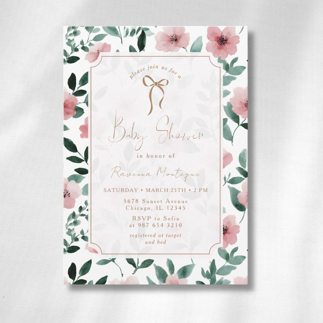 Invitación Ajuar de bebé con lazo dorado y flores románticas  (Subido por el creador)