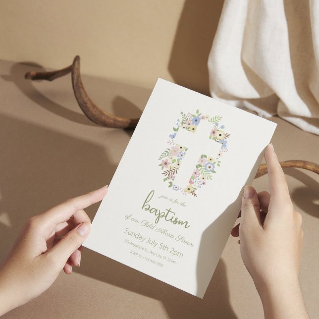 Invitación al bautismo de la cruz floral - Pastel  (1)