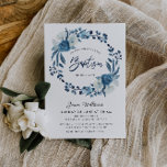 Invitación al bautismo floral azul marino<br><div class="desc">Celebra el bautismo de tu bebé con este hermoso diseño de flores azul marino. El texto y la redacción junto con otras características de este diseño pueden ser personalizados.</div>