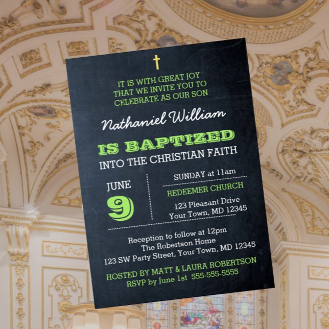 Invitación al bautismo verde de Chalkboard (Subido por el creador)