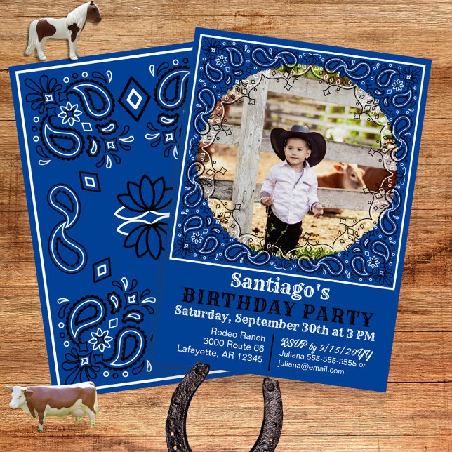 Invitación al cumpleaños de Cowboy Blue Bandana Ph (For your cowboy or cowgirl theme birthday a unique blue western bandana style photo invite.)