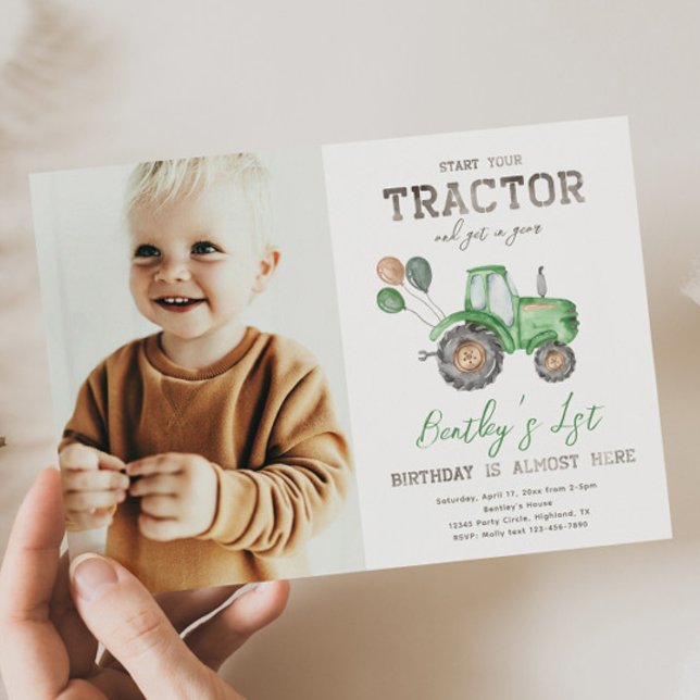 Invitación al cumpleaños de la foto del tractor |  (Subido por el creador)