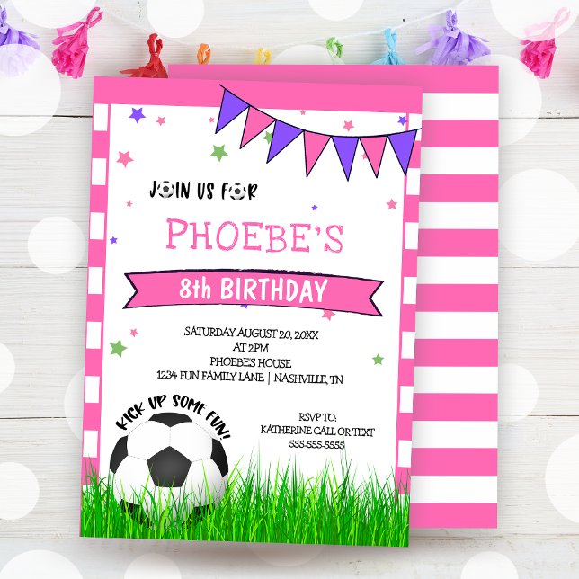 Invitación al cumpleaños de los Chicas de bolas de (Pink Soccer Ball Girls Birthday Invitation)