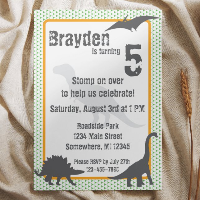 Invitación al cumpleaños de T-Rex Dinosaur (Subido por el creador)
