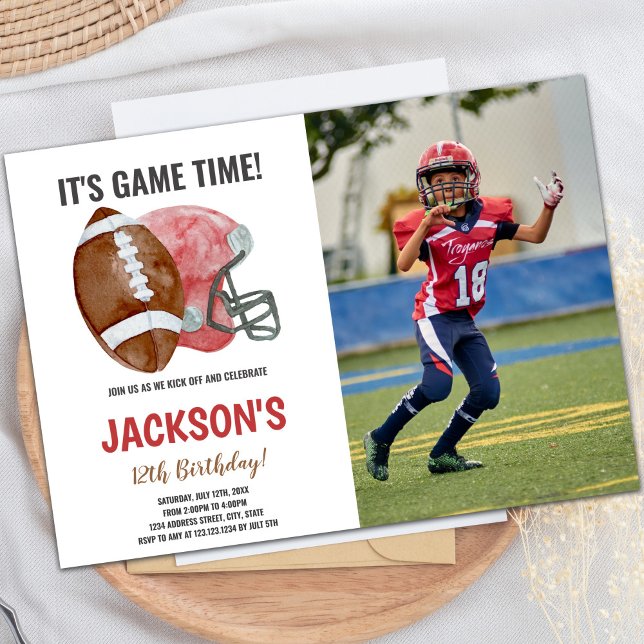 Invitación al cumpleaños del fútbol de Marrón Rojo (Red Brown Football Birthday Invitations with photo)