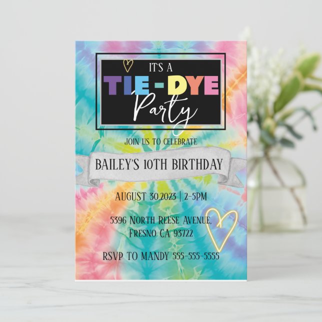 Invitación al cumpleaños Hippie Rainbow Fiesta Tie (Anverso de pie)