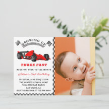 Invitación al cumpleaños - niño de tercer cumpleañ