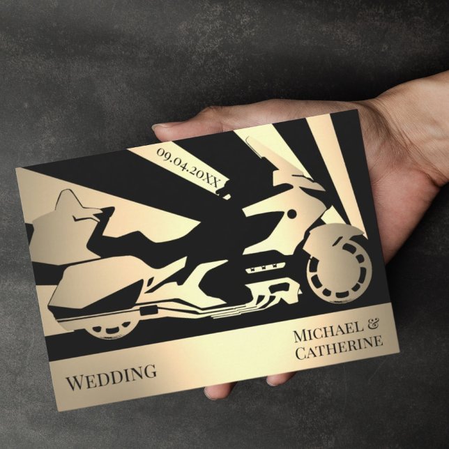 Invitación al día de la boda con temática de motoc (Subido por el creador)