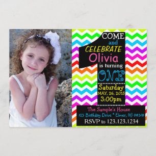 Invitación al primer cumpleaños del arco iris.