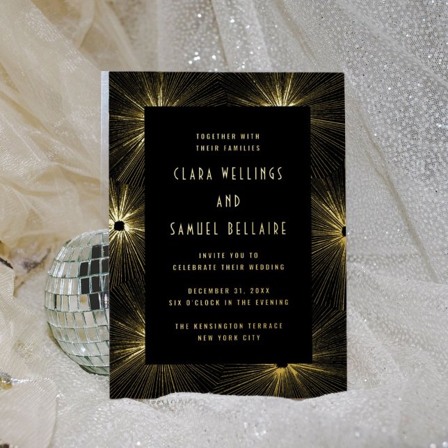 Invitación al Relieve metalizado dorado de Boda ne (Glitzy black and gold foil wedding invitation.)