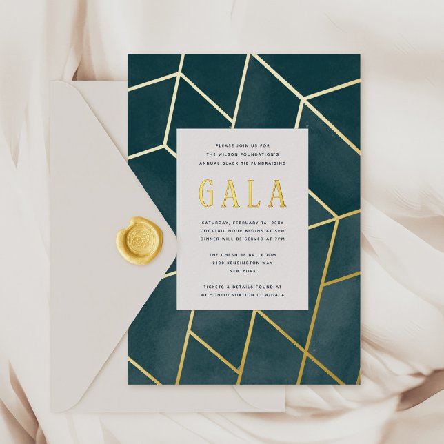Invitación al Relieve metalizado dorado de gala ge (Emerald Green Geometric Gala Gold Foil Invitation)