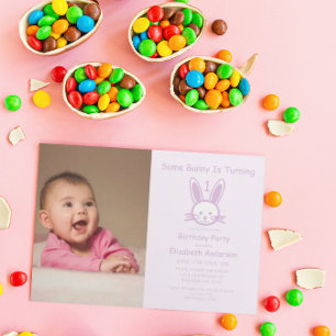 Invitación Algún conejo cumple uno: Primer cumpleaños