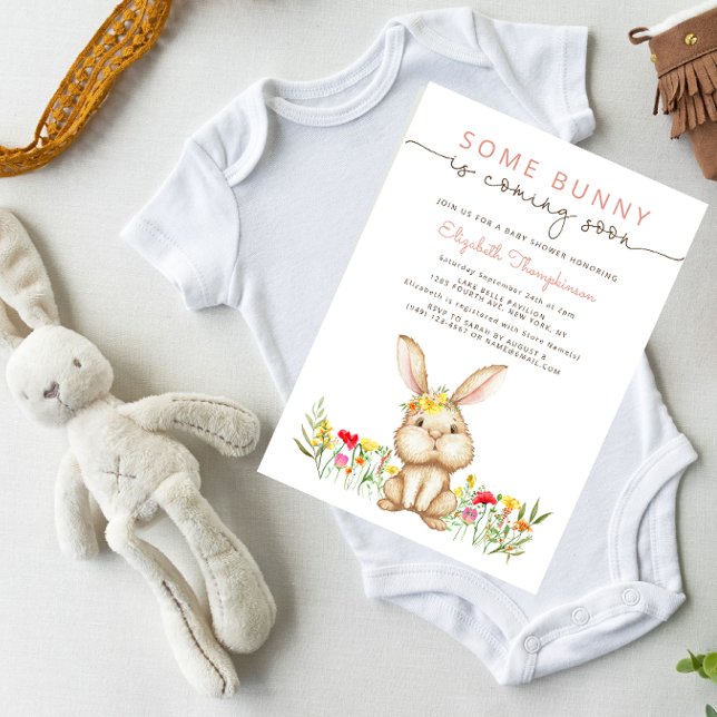 Invitación Algún conejo viene pronto chica de ducha de bebé (Subido por el creador)