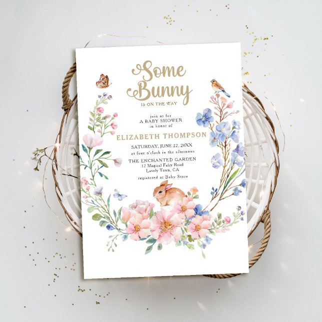 Invitación Algunos Bunny Wildflowers Garden Cute Baby Shower (some bunny baby shower invitation enchanted garden woodland forest spring easter wildflowers)