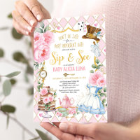 Alicia rosa en el país de las maravillas y ver té