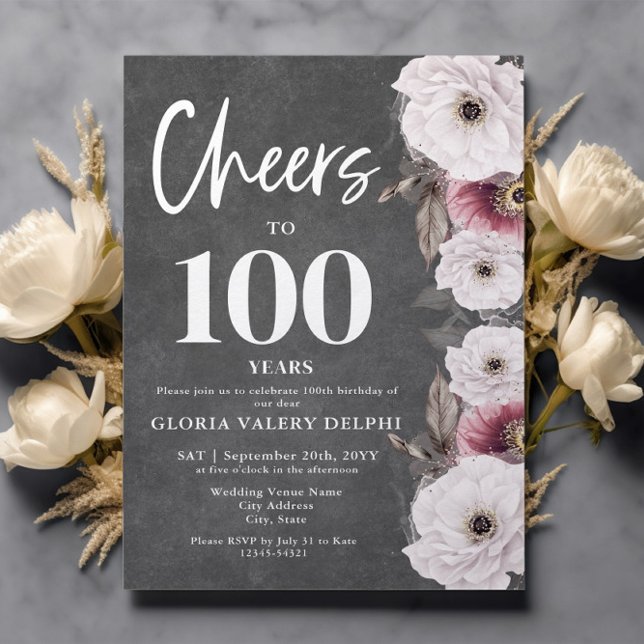 Invitación Alkboard de flores blancas vitorea a 100 cumpleaño (Subido por el creador)
