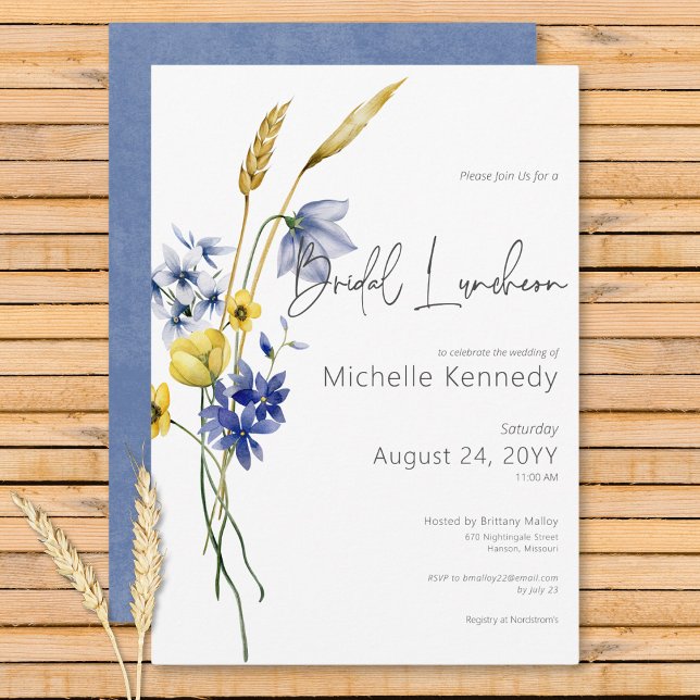 Invitación Almuerzo de boda de flores silvestres azules y ama (Modern Blue & Yellow Wildflowers Bridal Luncheon Invitation)