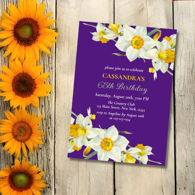 Invitación Amarillo Daffodil Floral Púrpura Cumpleaños (Subido por el creador)