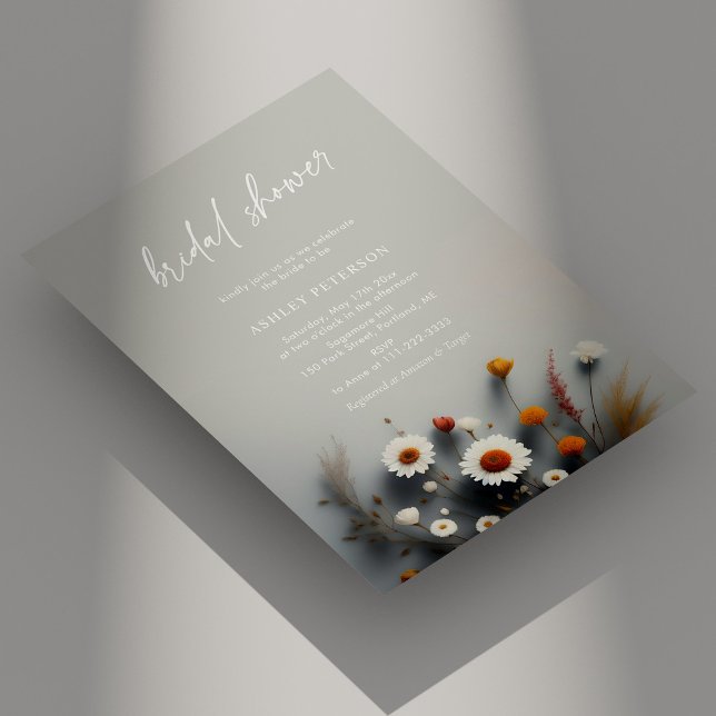 Invitación Amor floreciente: Ducha única de novias con flores (Blooming Love: Unique Wildflower Bridal Shower Invitation Personalized)