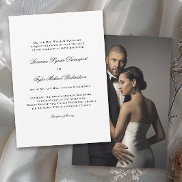 Invitación Anfitrión de Bodas clásicos y elegantes blancos