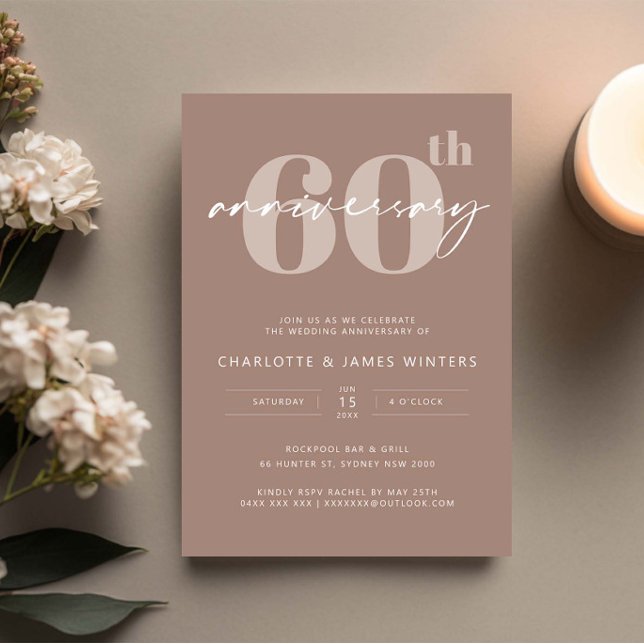 Invitación Aniversario de bodas de 60 años en guión beige min (Subido por el creador)