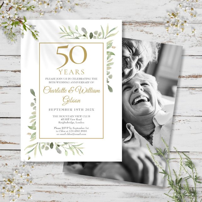 Invitación Aniversario de bodas de cualquier año Foto de foll (Any Year Wedding Anniversary Greenery Photo Invitation)