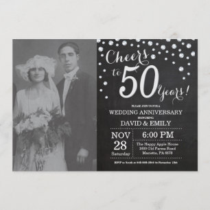 Invitación Aniversario de bodas número 50 pizarra negro plate