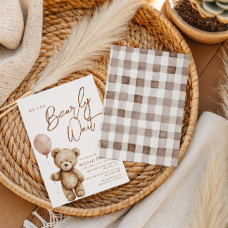 Invitación Apenas Podemos Esperar Oso de Peluche Neutral Baby