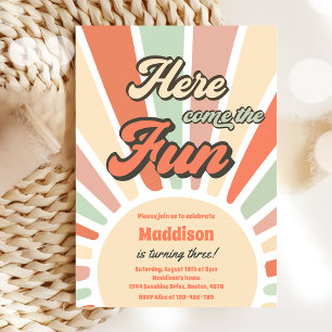 Invitación Aquí viene la diversión Cumpleaños Soleado 3
