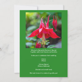 Invitación Aquilegia roja nativa en verde 