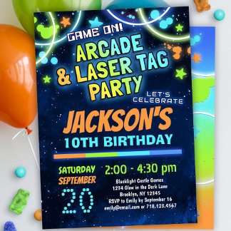 Invitación Arcada verde azul y fiesta de cumpleaños con etiqu