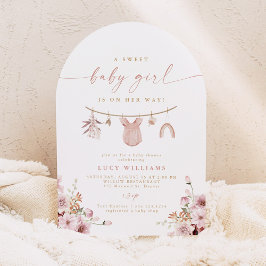 Invitación Arched Sweet Baby Girl Clothesline Baby Shower