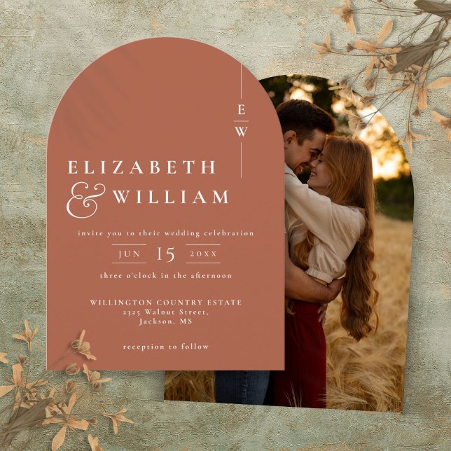Invitación Arco Boda de fotografía elegante en un monograma d (Terracotta Elegant Monogram Photo Wedding Arch Invitation)