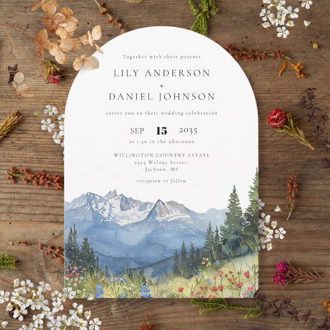 Invitación Arco de boda de flores silvestres de montaña con a (Modern Watercolor Mountain Wildflower Wedding Arch Invitation)