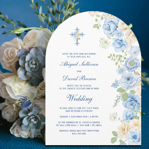 Invitación Arco de flores azules y marfil para boda religiosa