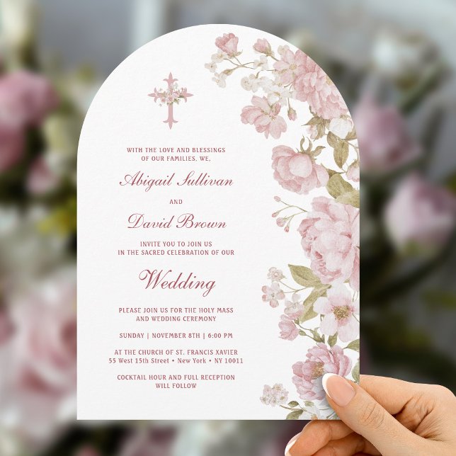 Invitación Arco de flores rosadas boda religiosa (Subido por el creador)
