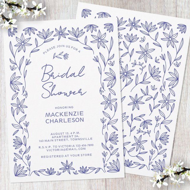 Invitación Arco de flores silvestres azules mediterráneas par (Mediterranean blue and white wildflower floral line art bridal shower invitation)
